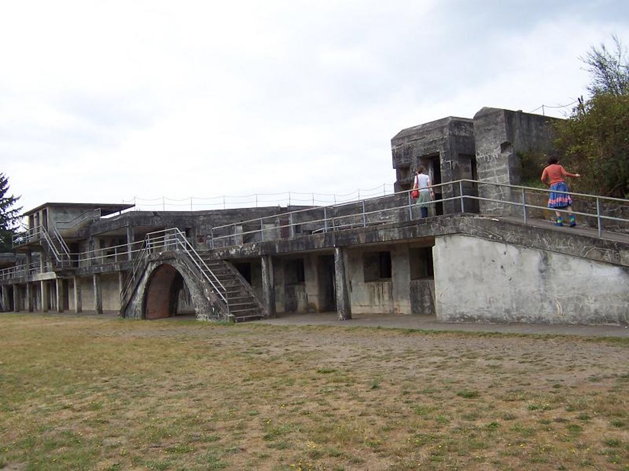 hidden-trails-of-washingtons-fort-flagler