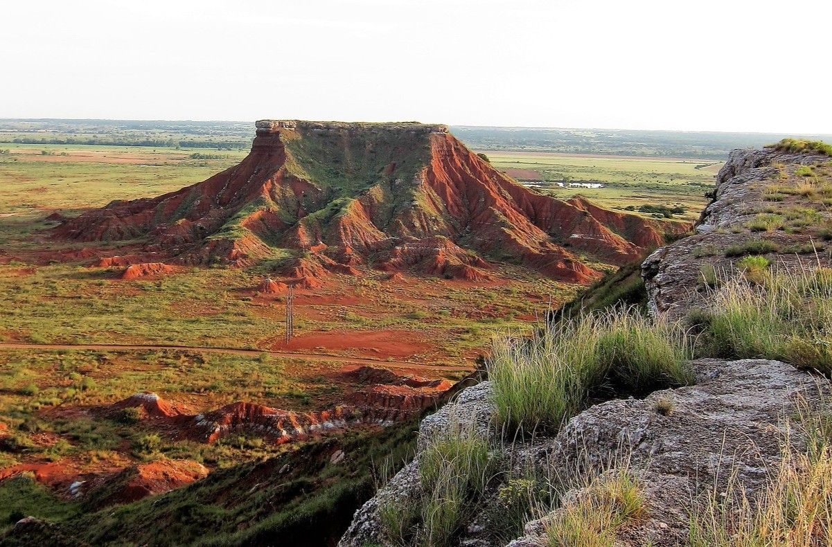 hidden-wonders-of-oklahomas-gloss-mountains