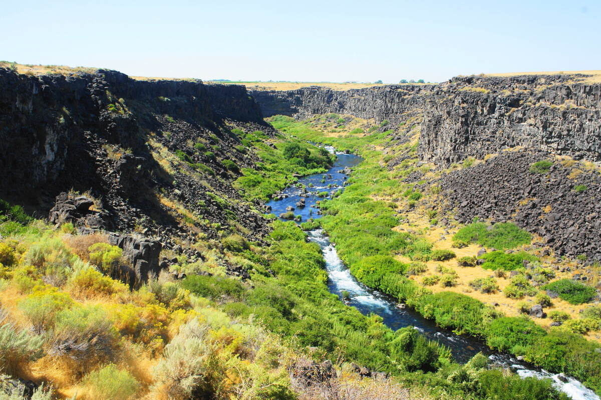 Idaho-Box-Canyon-Springs-Hidden-Trails idaho-box-canyon-springs-hidden-trails
