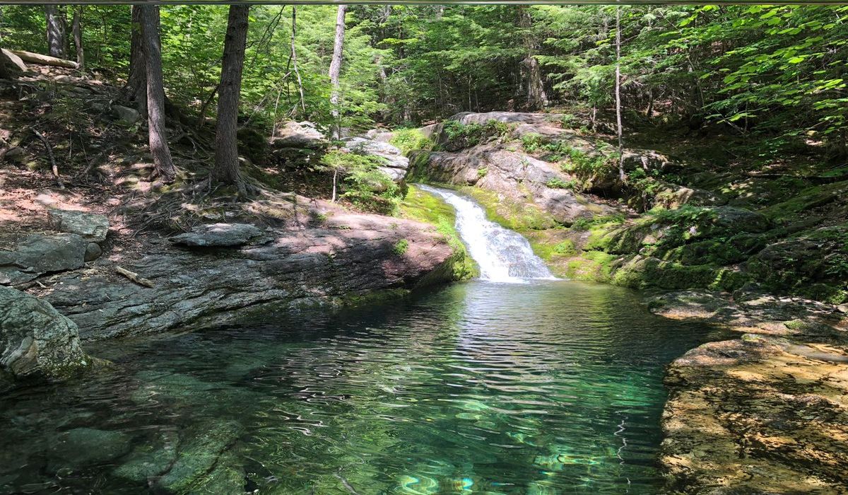 maines-katahdin-crystal-pools-await