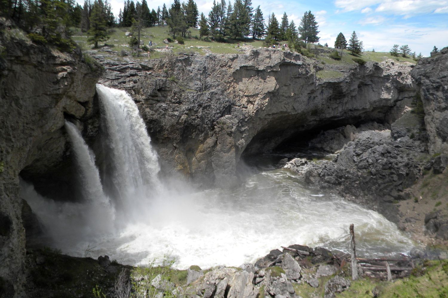 Montana-Natural-Bridge-Springs-Wonders montana-natural-bridge-springs-wonders