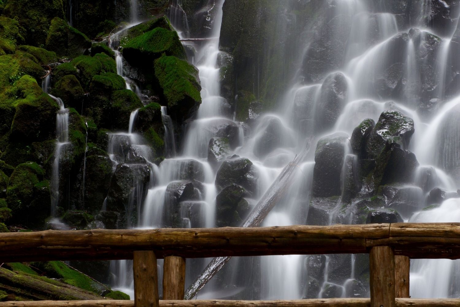 Mysteries-Beneath-Oregon8217s-Ramona-Falls mysteries-beneath-oregons-ramona-falls