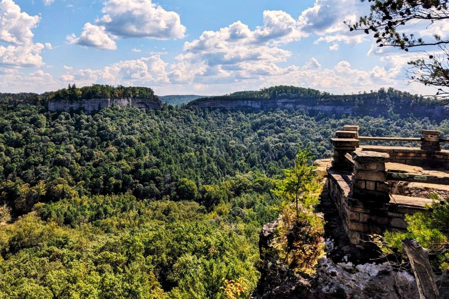 mysteries-of-kentuckys-chimney-top