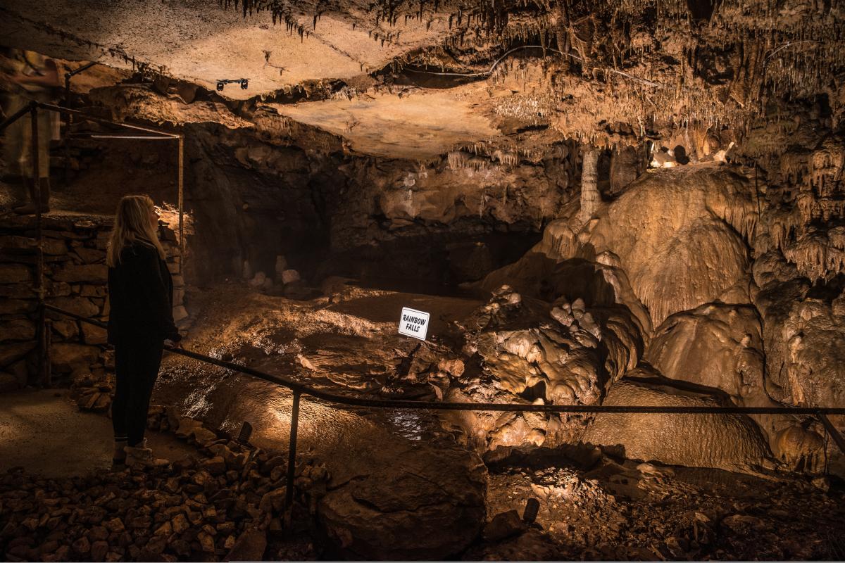 Mysteries-Of-Missouri8217s-Crystal-Cave mysteries-of-missouris-crystal-cave