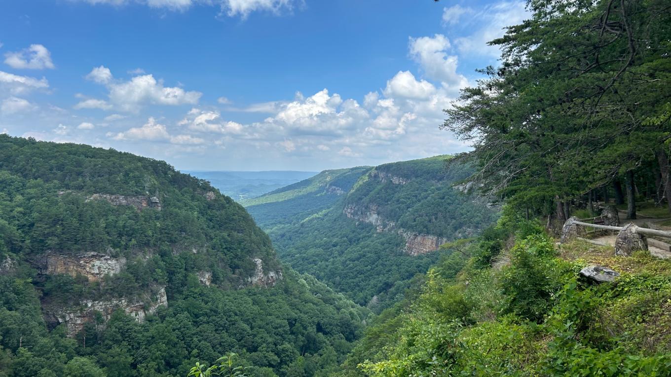 mysteries-of-tennessees-silent-mountain-waters