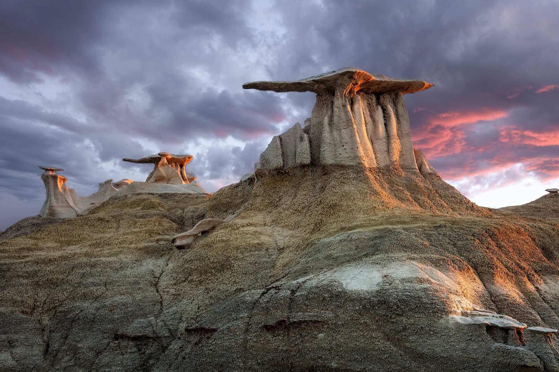 New-Mexico-Bisti-Badlands-Mystery new-mexico-bisti-badlands-mystery