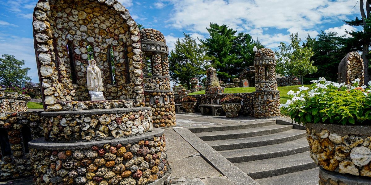 Secret-Geode-Spots-In-Indiana8217s-Geode-State-Park secret-geode-spots-in-indianas-geode-state-park