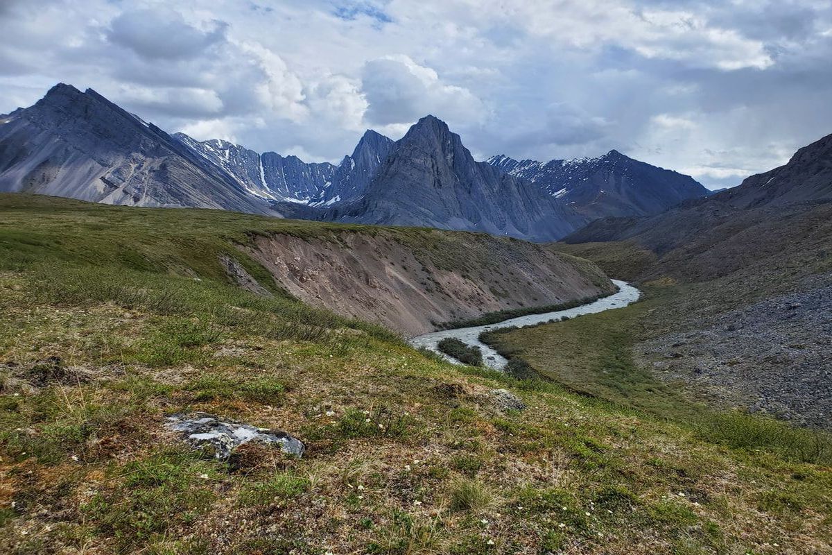 Secrets-Of-Alaska8217s-Gates-Of-The-Arctic-Rock-Art secrets-of-alaskas-gates-of-the-arctic-rock-art