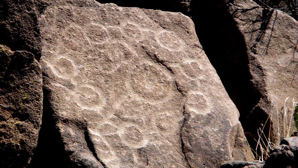 secrets-of-arizonas-agua-fria-basin-rock-art