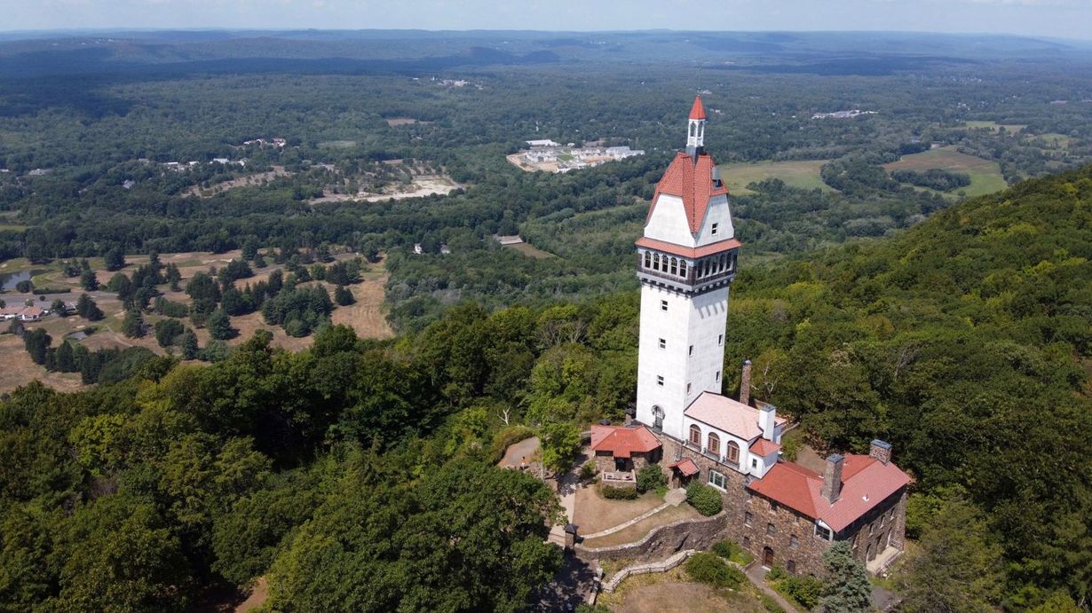 secrets-of-connecticuts-talcott-mountain-quarries