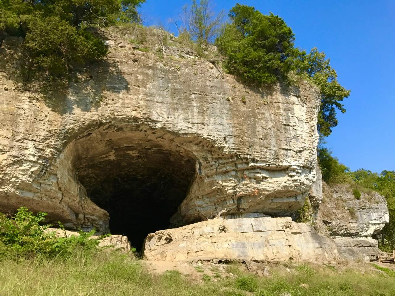 Secrets-Of-Illinois8217-Cave-in-Rock-Drawings secrets-of-illinois-cave-in-rock-drawings