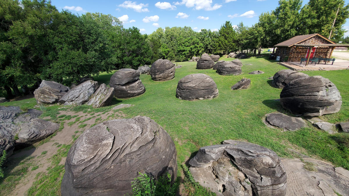 Secrets-Of-Kansas8217-Rock-City-Stone-Circles secrets-of-kansas-rock-city-stone-circles