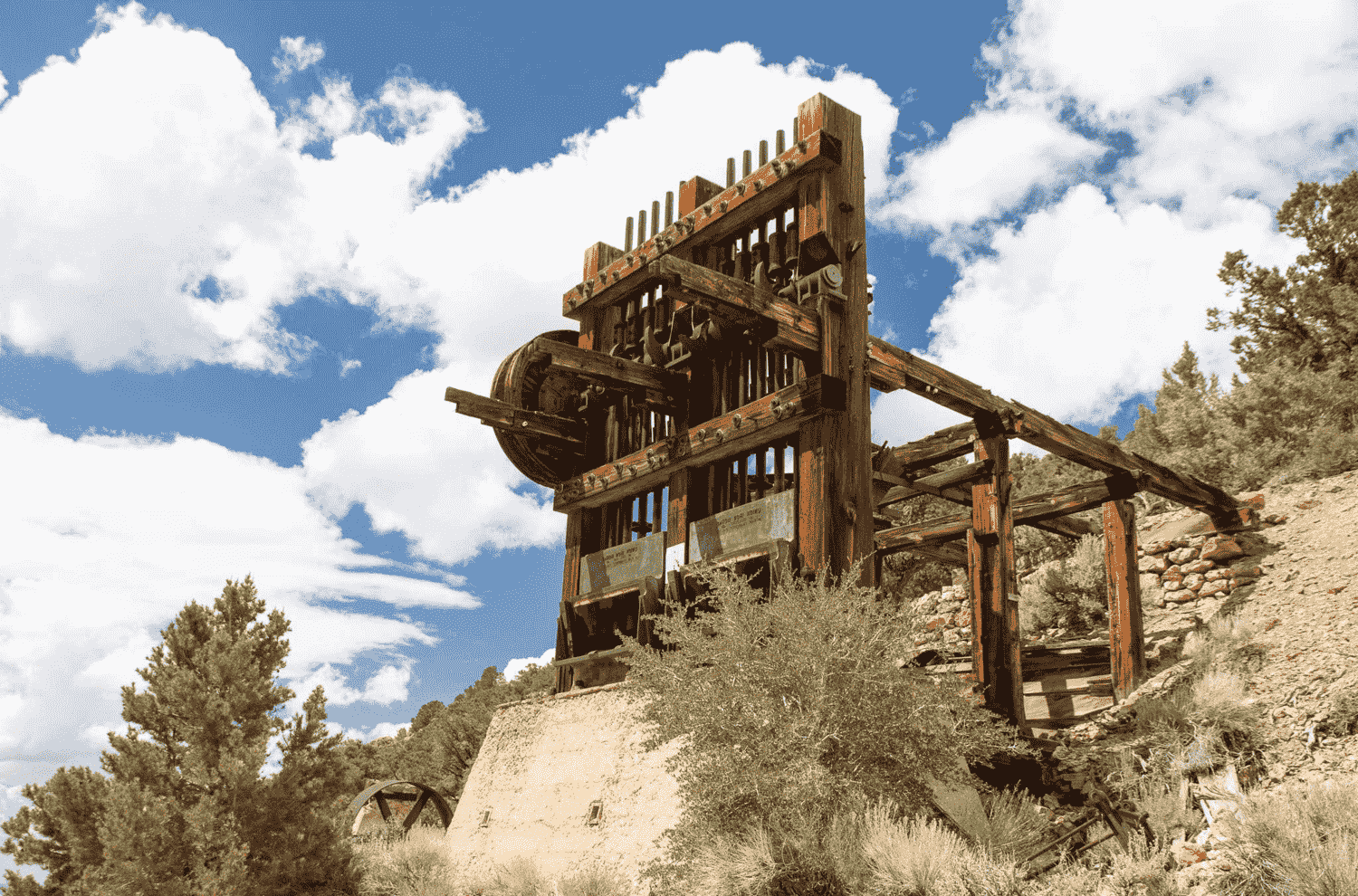 Secrets-Of-Nevada8217s-Ghost-Opal-Towns secrets-of-nevadas-ghost-opal-towns
