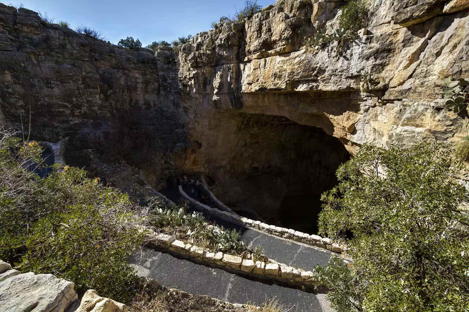 secrets-of-new-mexicos-lost-selenite-caves