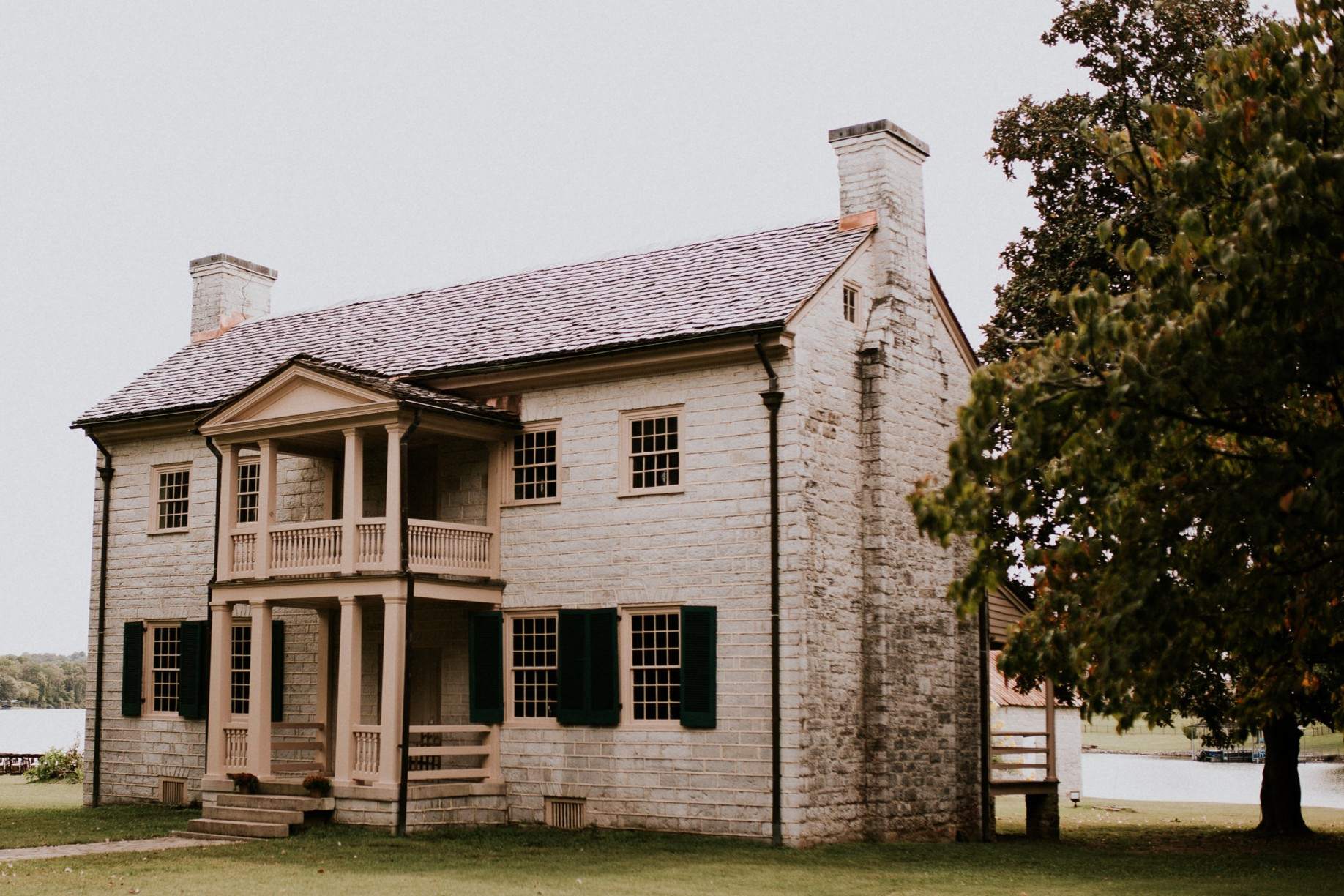 secrets-of-tennessees-stone-door-rock-houses
