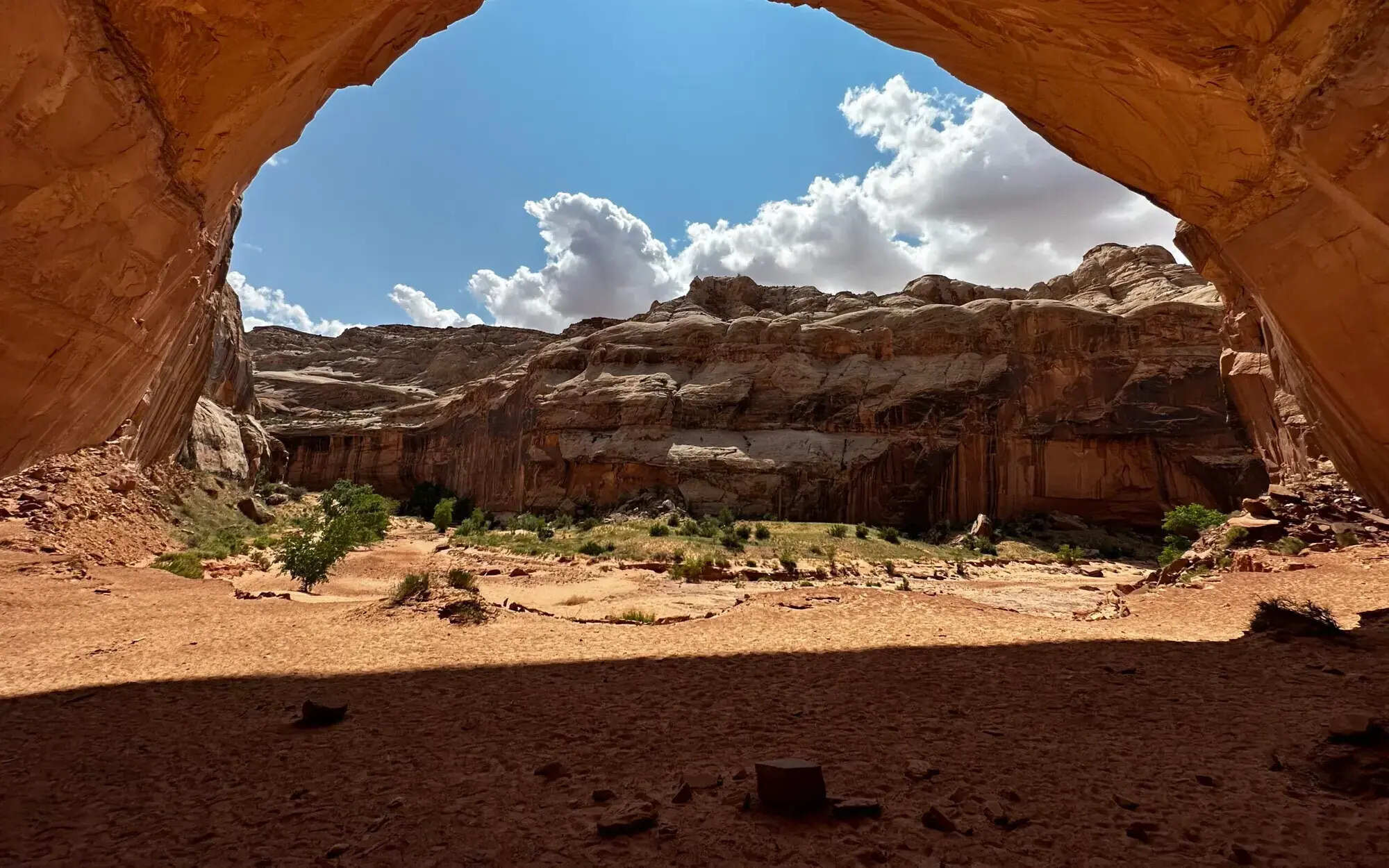 secrets-of-utahs-san-rafael-swell-rock-shelters