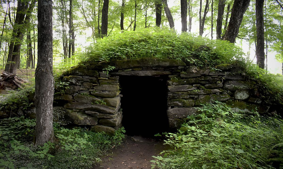 Secrets-Of-Vermont8217s-Ancient-Stone-Circles secrets-of-vermonts-ancient-stone-circles
