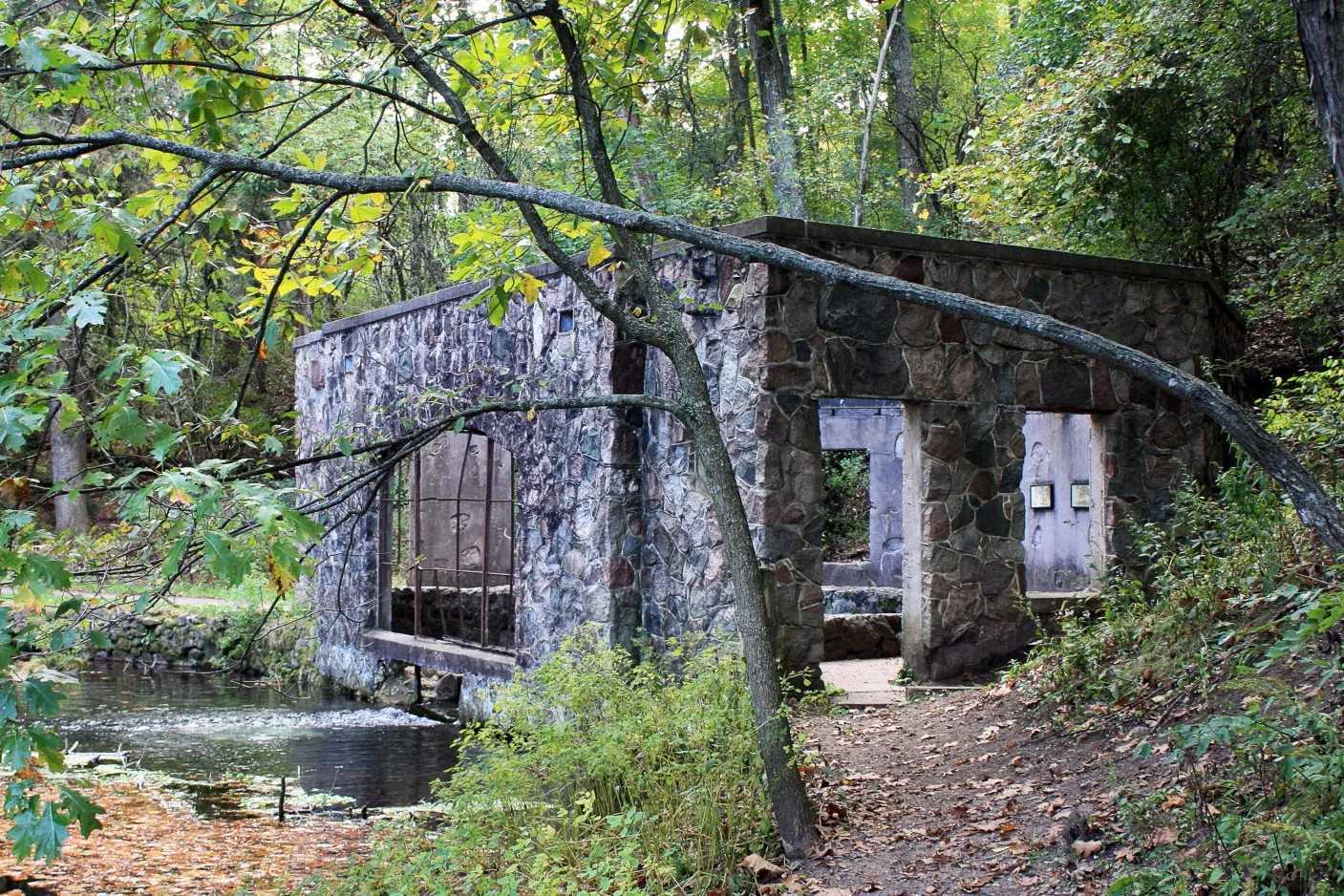 Secrets-Of-Wisconsin8217s-Rock-Island-Ghost-Towns secrets-of-wisconsins-rock-island-ghost-towns