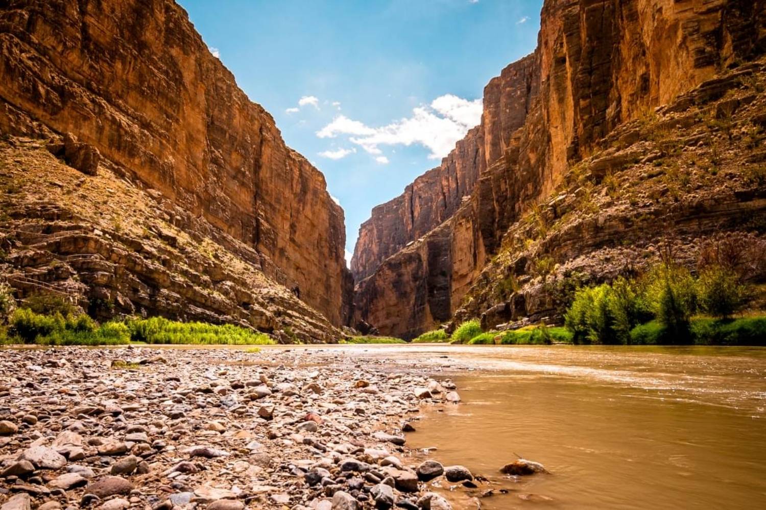 hidden-desert-washes-of-texass-big-bend