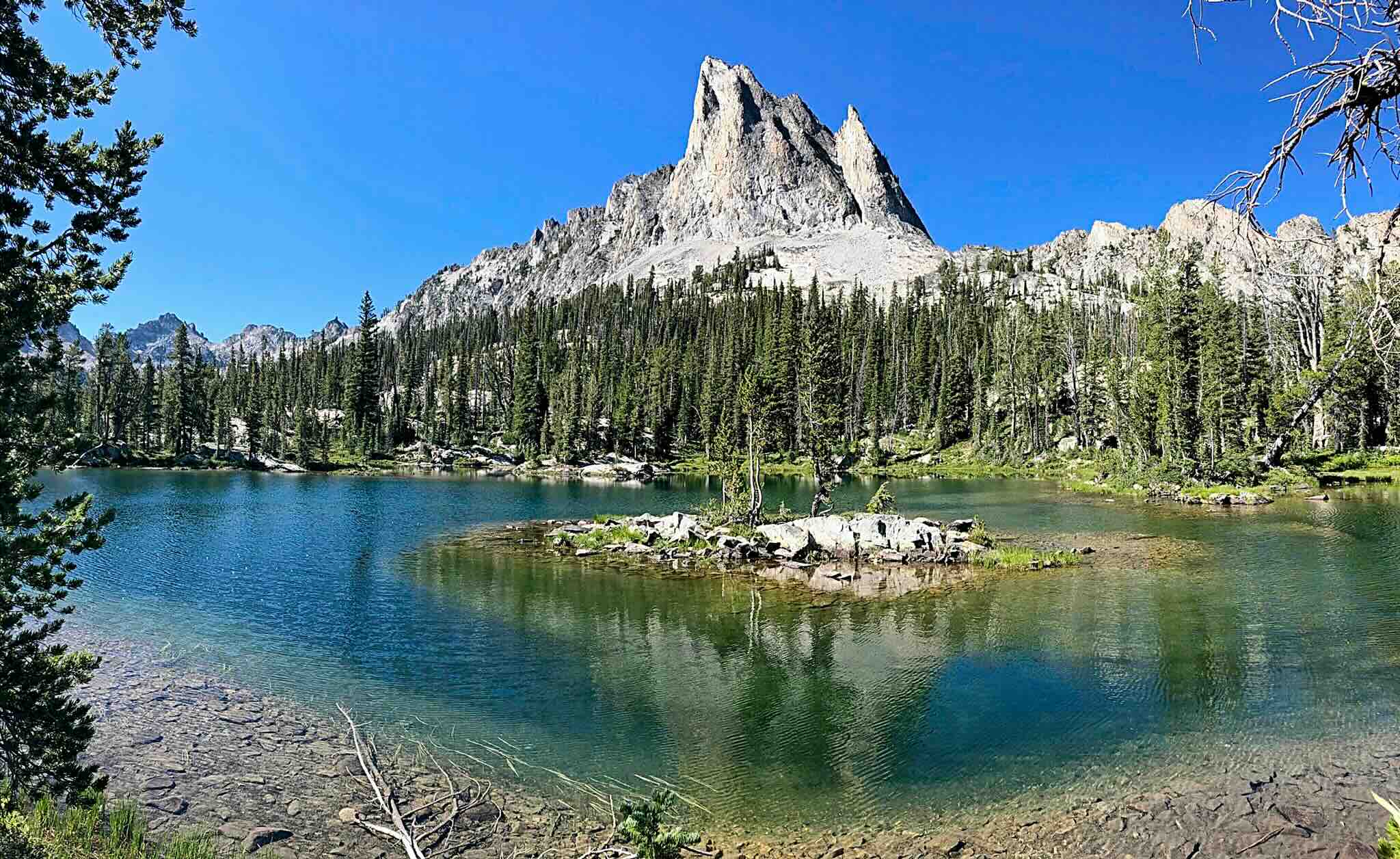 Hidden-Gems-Of-Idaho8217s-Sawtooth-Mountains hidden-gems-of-idahos-sawtooth-mountains