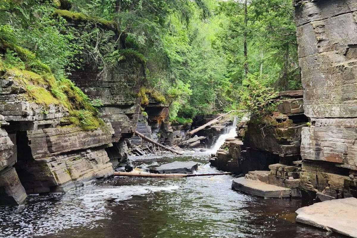 Hidden-Gems-Of-Michigan8217s-Upper-Peninsula-Lakes hidden-gems-of-michigans-upper-peninsula-lakes