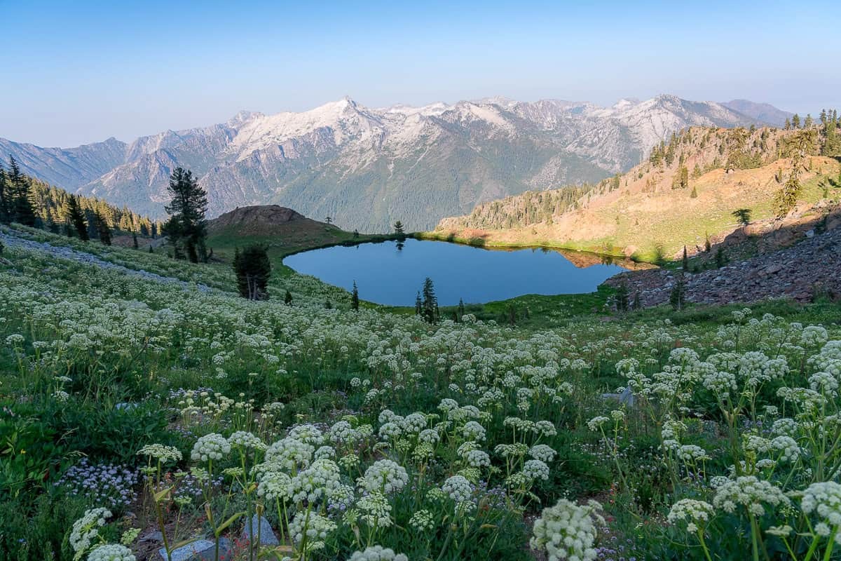 Hidden-Mountain-Lakes-In-California8217s-Trinity-Alps hidden-mountain-lakes-in-californias-trinity-alps