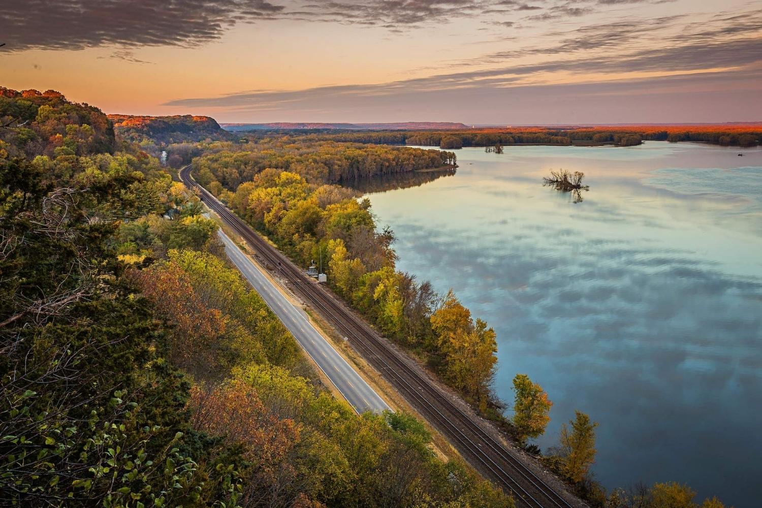 hidden-river-islands-of-illinoiss-mississippi