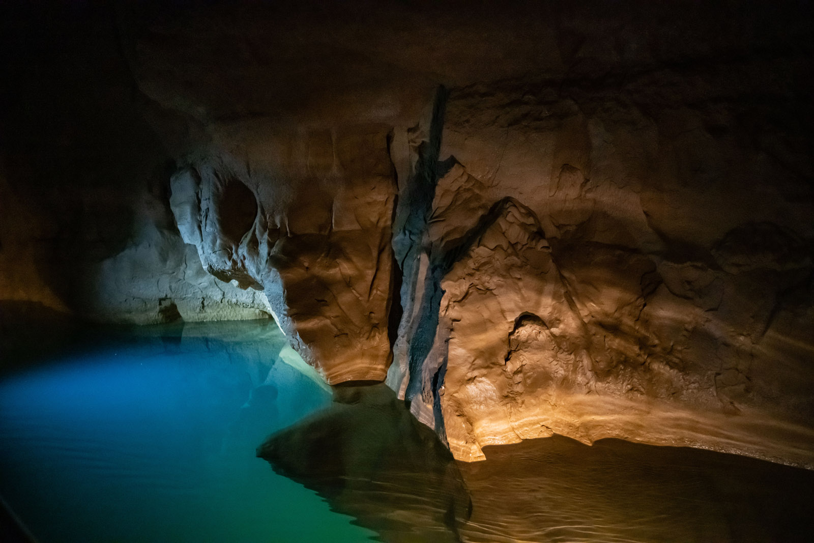 Hidden-Rivers-Beneath-Indiana8217s-Blue-Spring hidden-rivers-beneath-indianas-blue-spring