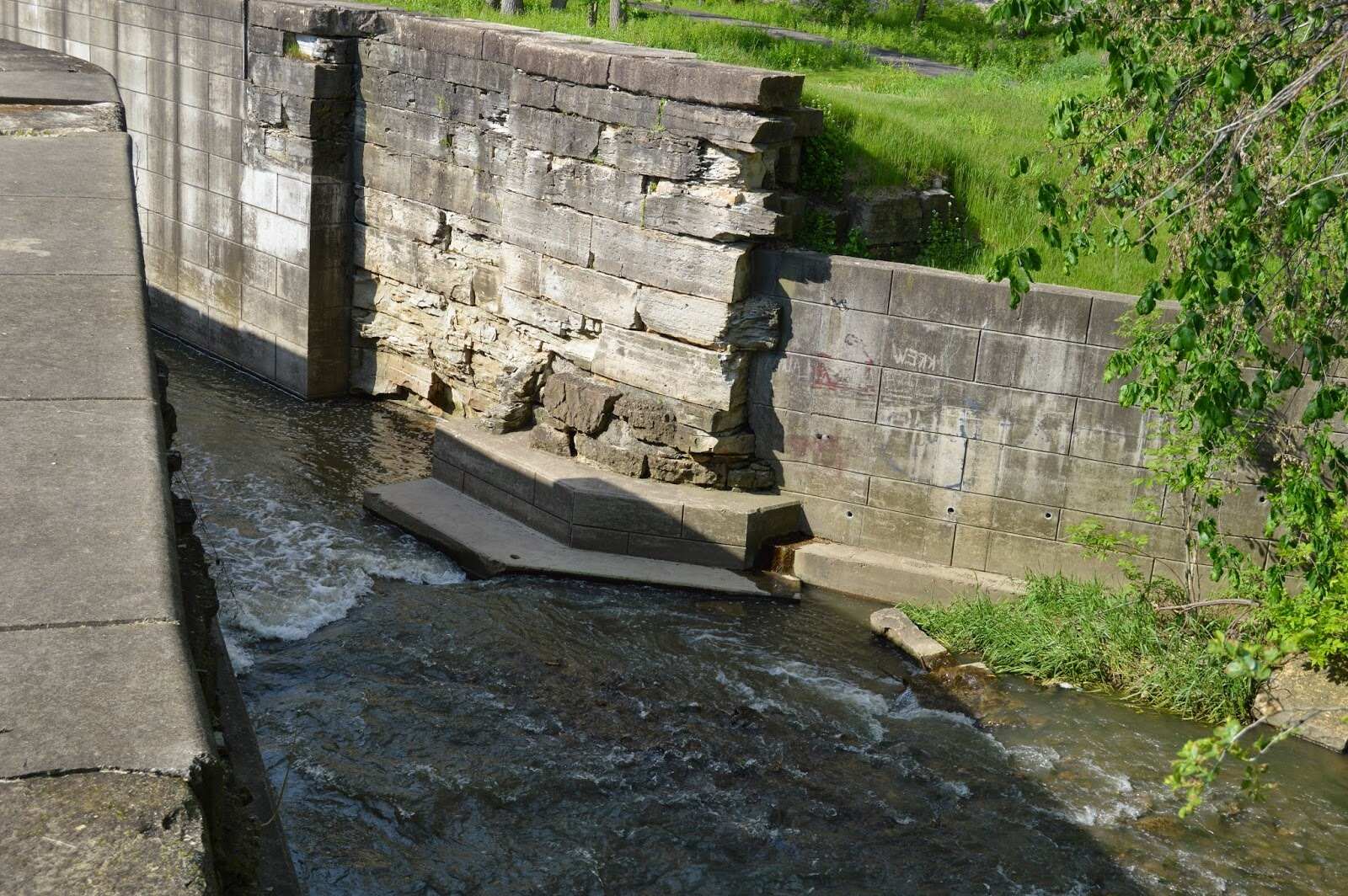 Hidden-Secrets-Of-Illinois-And-Michigan-Canal-Locks hidden-secrets-of-illinois-and-michigan-canal-locks