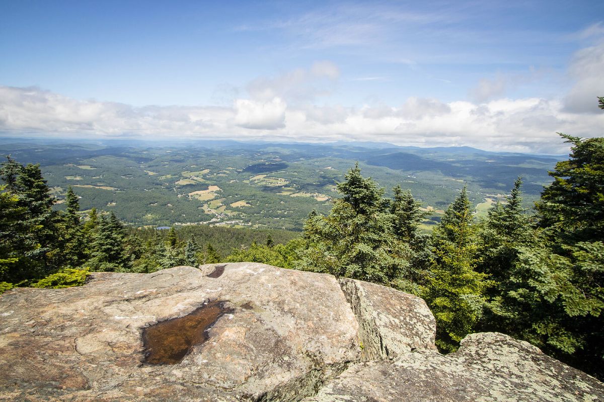hidden-stone-structures-of-vermonts-mount-ascutney