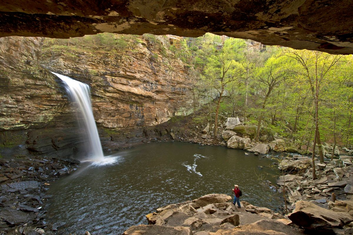 Secrets-Of-Arkansas8217s-Petit-Jean-Waterfall-Grottoes secrets-of-arkansass-petit-jean-waterfall-grottoes