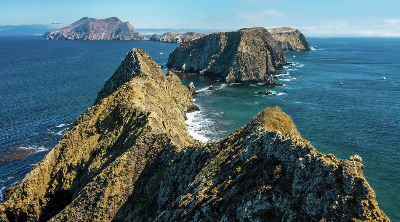 Secrets-Of-California8217s-Channel-Islands-Bluffs secrets-of-californias-channel-islands-bluffs