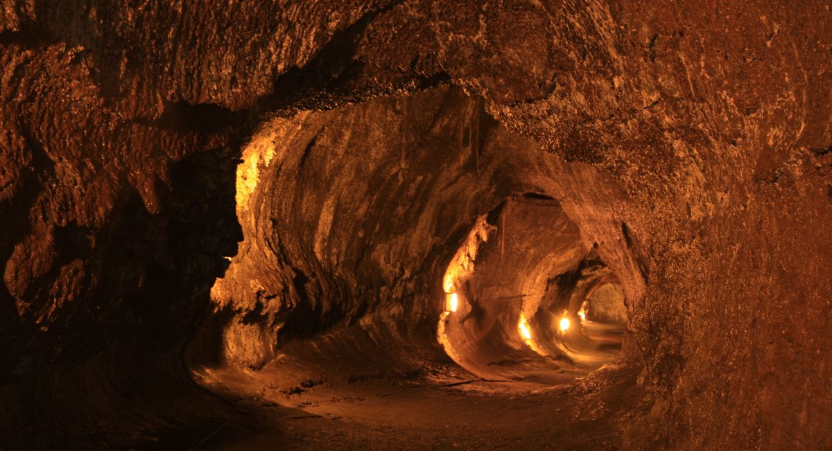 Secrets-Of-Hawaii8217s-Lava-Tube-Settlements secrets-of-hawaiis-lava-tube-settlements