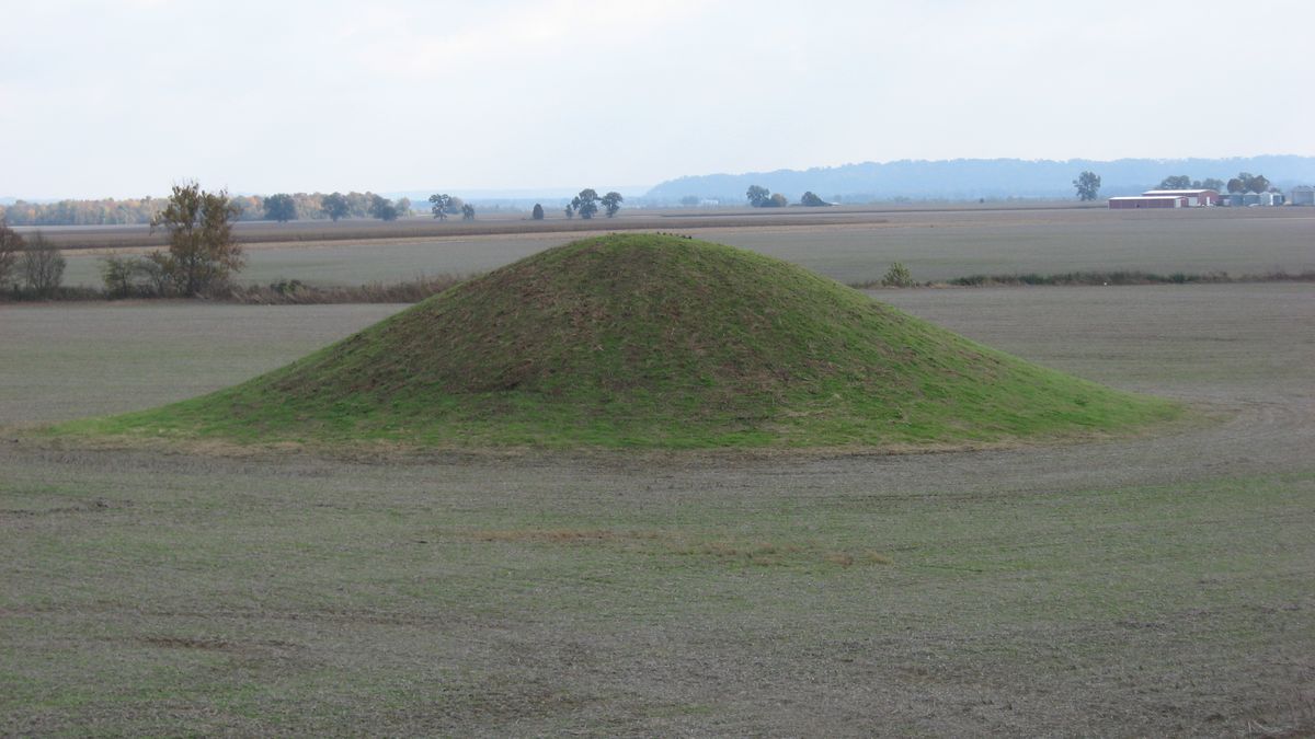 Secrets-Of-Illinois8217s-Ancient-Burial-Mounds secrets-of-illinoiss-ancient-burial-mounds