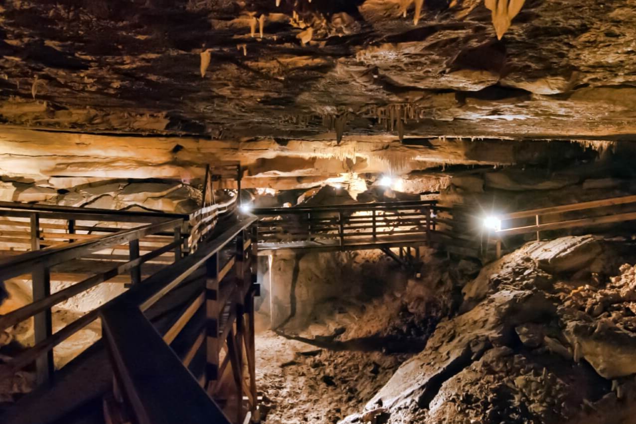 Secrets-Of-Kentucky8217s-Cave-Country-Bootlegger-Hideouts secrets-of-kentuckys-cave-country-bootlegger-hideouts