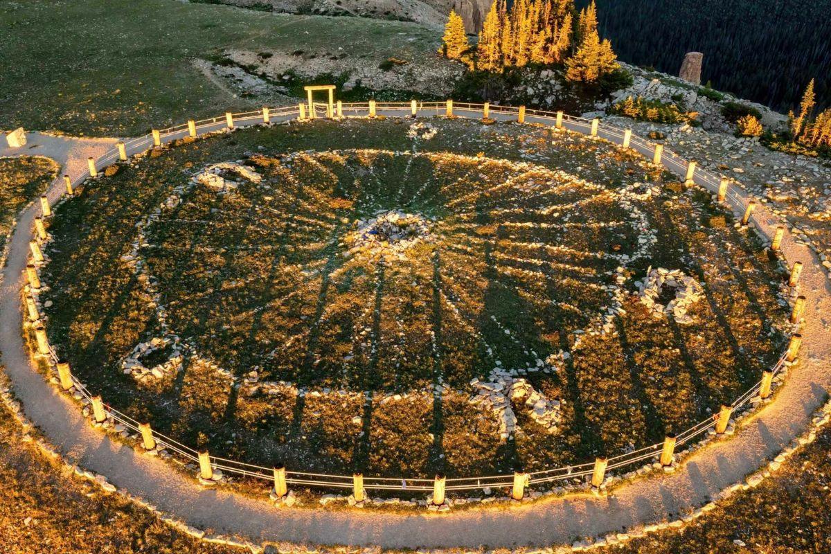 Secrets-Of-Wyoming8217s-Medicine-Wheel-Stone-Alignments secrets-of-wyomings-medicine-wheel-stone-alignments