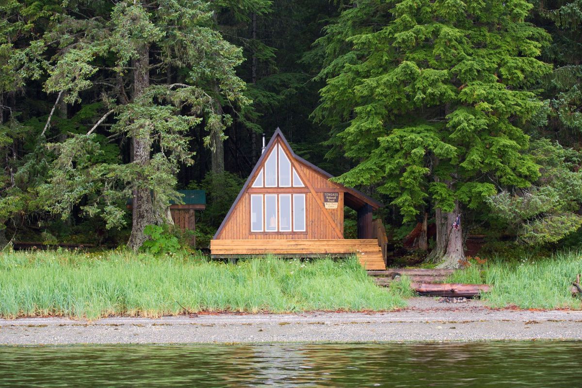 Alaska8217s-Hidden-Cabins-And-Secret-Outposts alaskas-hidden-cabins-and-secret-outposts