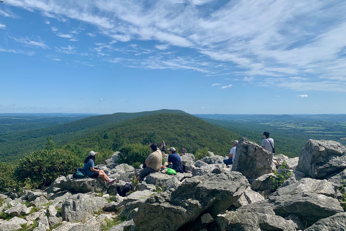 Hawk-Watching-Adventures-At-Pennsylvania8217s-Hawk-Mountain hawk-watching-adventures-at-pennsylvanias-hawk-mountain