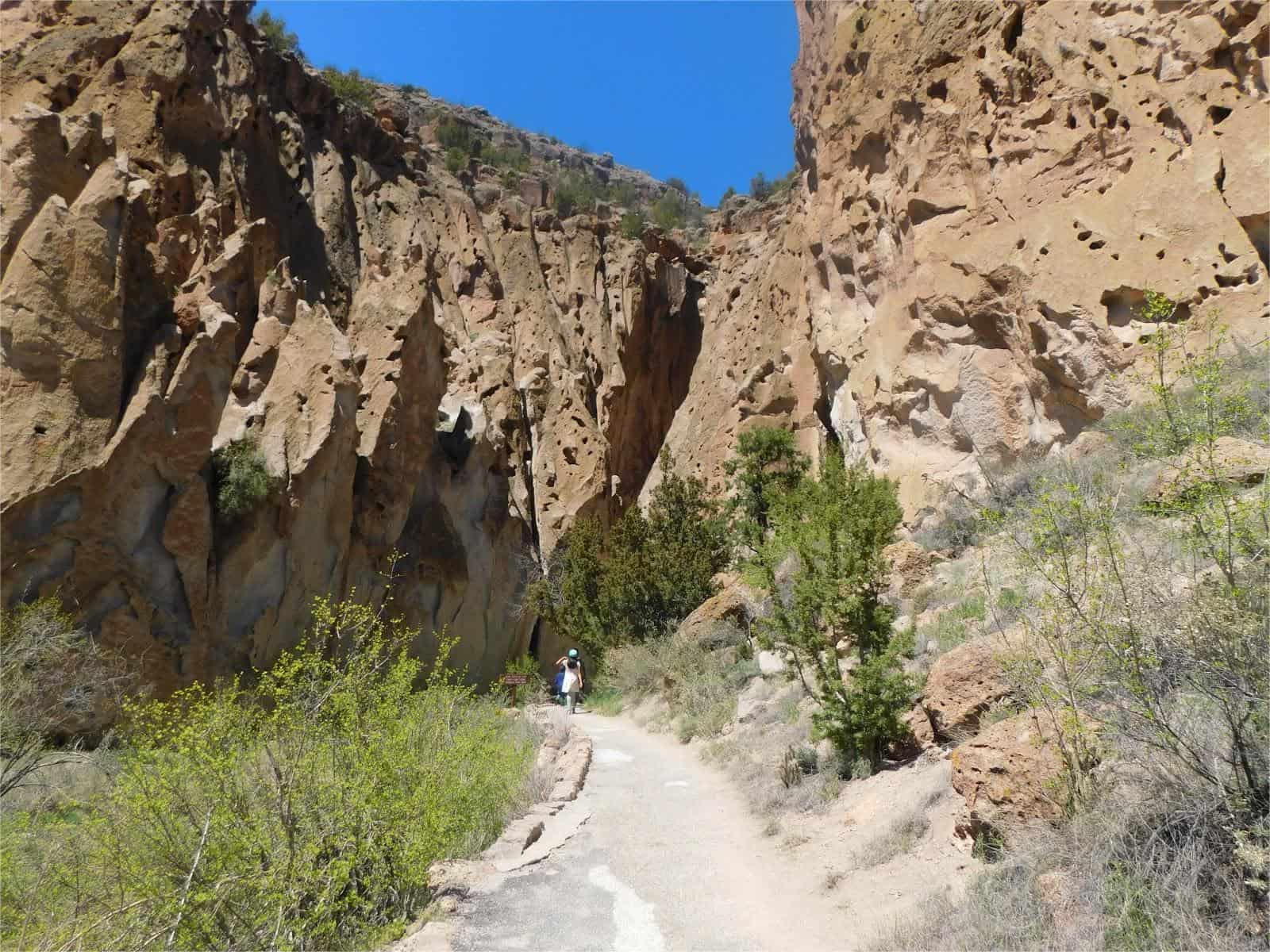 hidden-canyons-of-new-mexicos-bandelier
