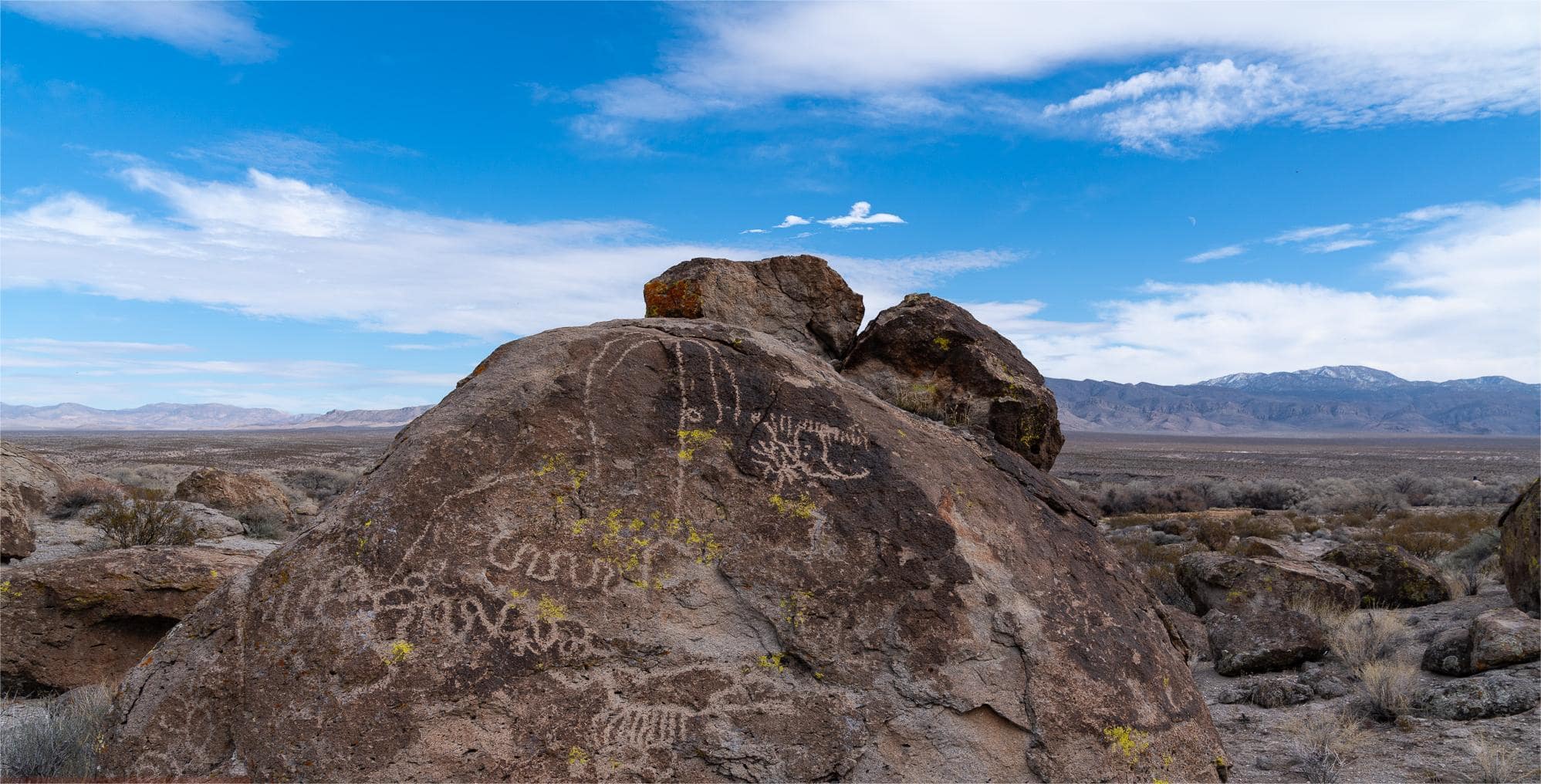 Hidden-Desert-Petroglyphs-And-Ancient-Art-In-Nevada hidden-desert-petroglyphs-and-ancient-art-in-nevada