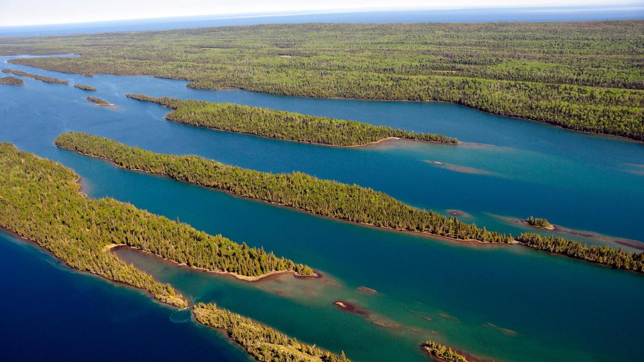 hidden-forest-clearings-of-michigans-isle-royale