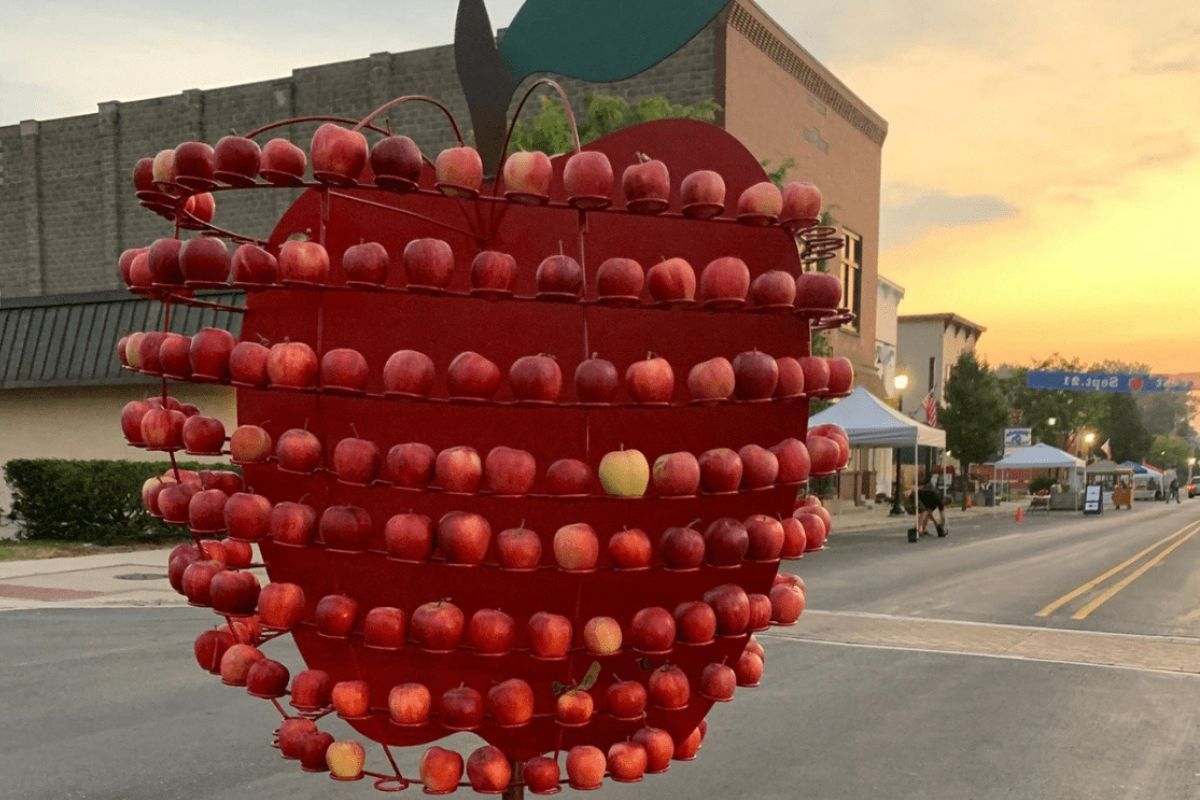 Hidden-Gems-Of-Apple-Cider-Mills-In-Traverse-City hidden-gems-of-apple-cider-mills-in-traverse-city