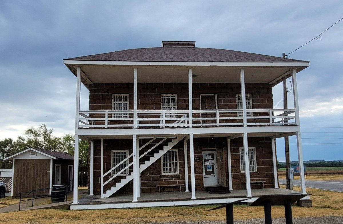 hidden-pioneer-settlements-of-kansass-fort-harker