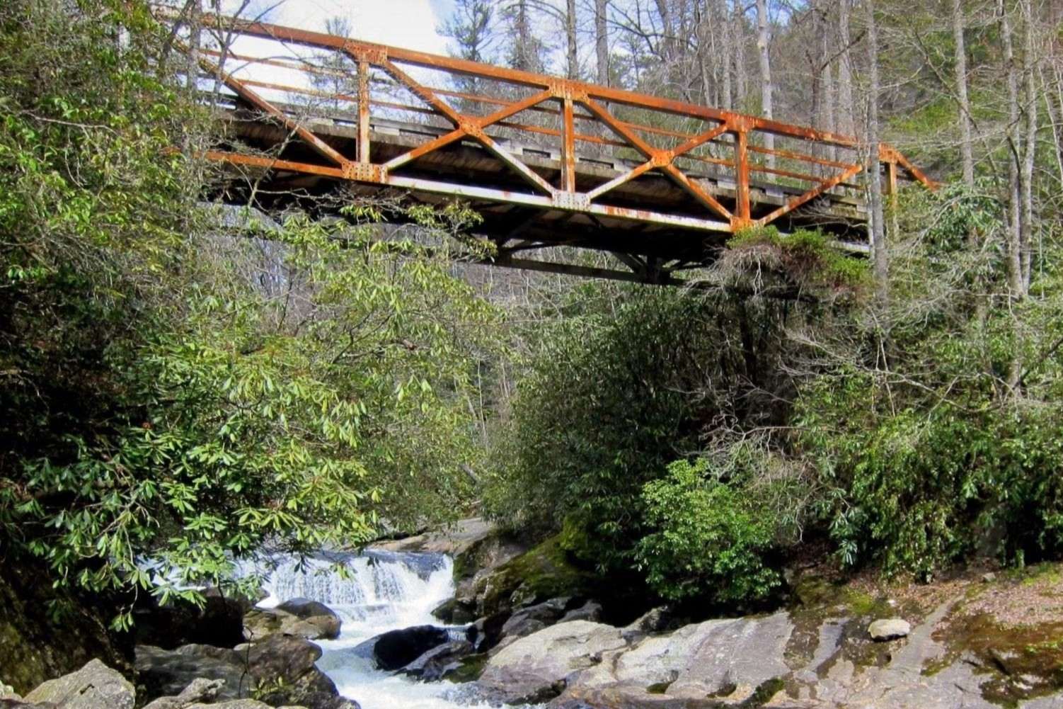 hidden-river-shoals-of-georgias-chattooga-river