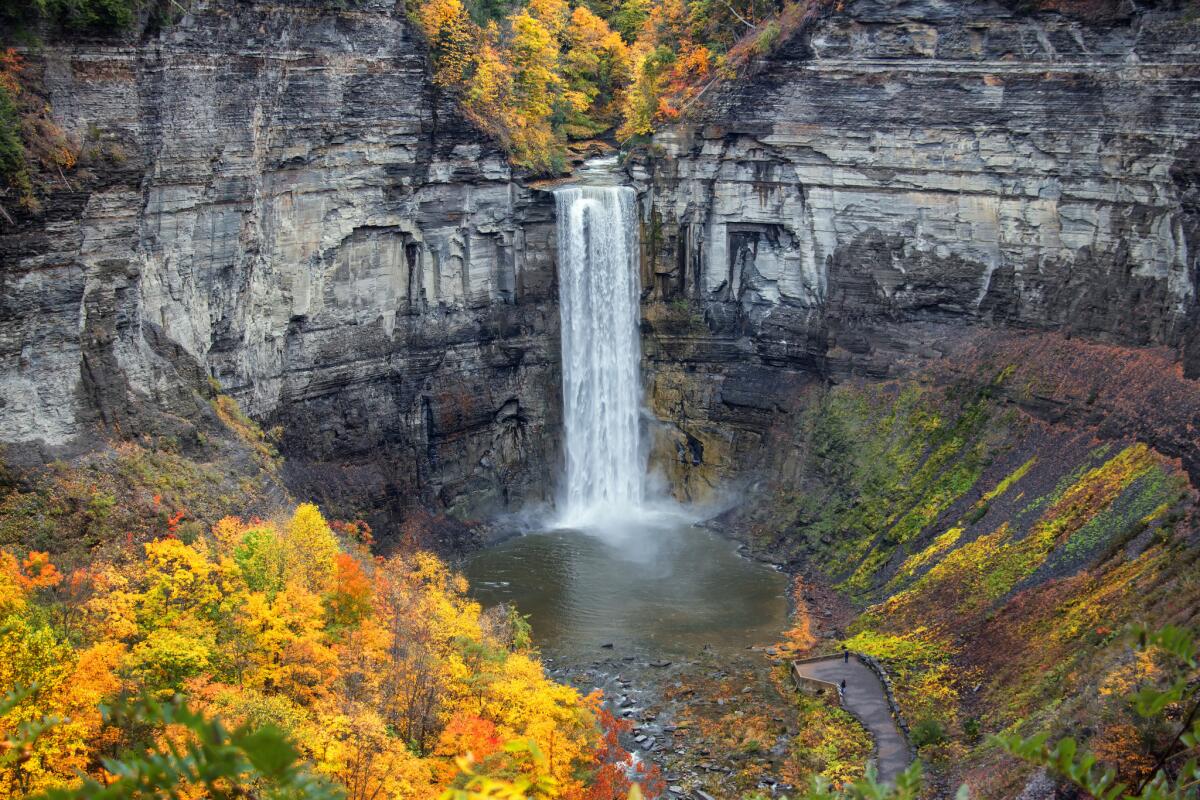 hidden-waterfall-gorges-in-new-yorks-finger-lakes
