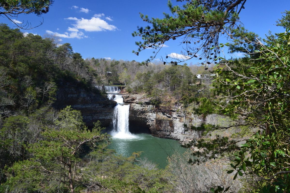 hidden-waterfalls-of-alabamas-desoto-falls