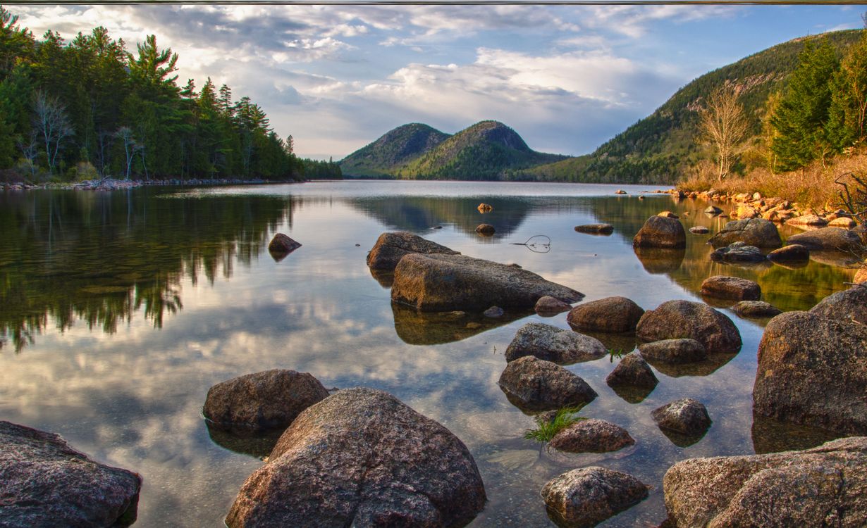 maines-acadia-and-its-hidden-mountain-reflection-ponds