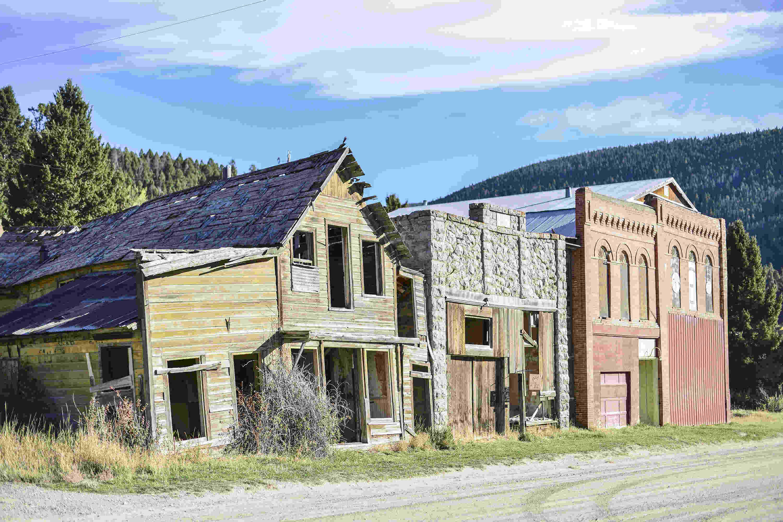 montanas-ghost-towns-and-mining-camps-you-never-knew-about