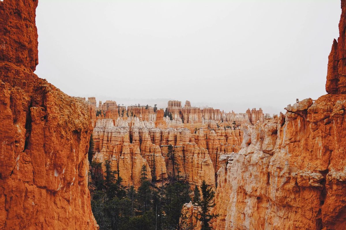 montanas-hidden-hoodoo-formations-and-colorful-badlands