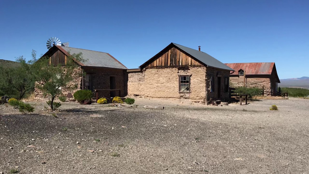 mysterious-ghost-town-streets-of-new-mexicos-shakespeare